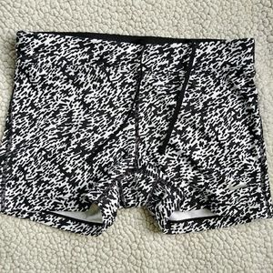 NWOT Nike dri fit spandex athletic shorts size S